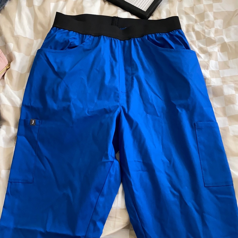 Jaanuu Classic Jogger in Royal Blue